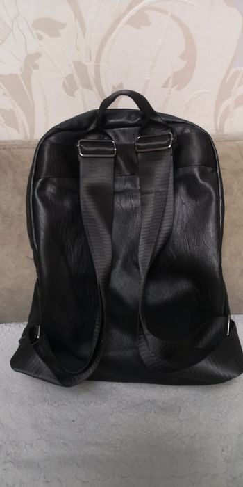 Продам рюкзак новый