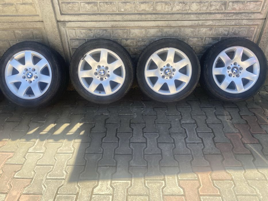 Cauciucuri cu jante aluminiu
