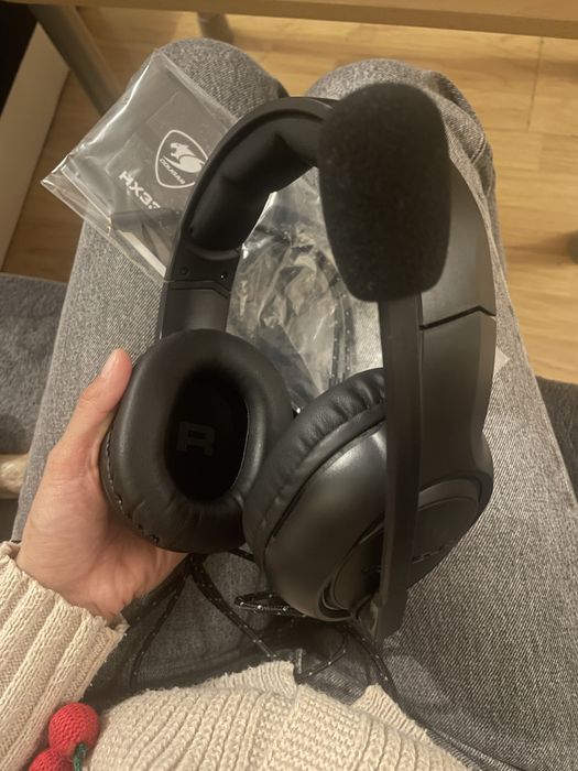 Слушалки Cougar HX330