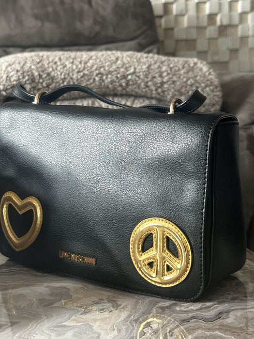 Две Чанти LOVE Moschino