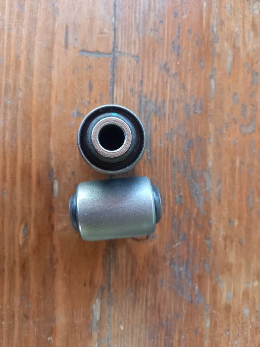 Bucșe punte spate spate Opel Vectra C bucasa brat Signum bucși Opel