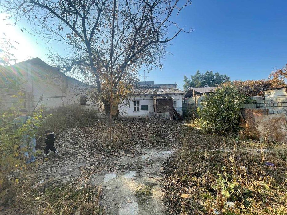 Продаётся участок 4,7 сотки под строительство дома в центре Самарканда