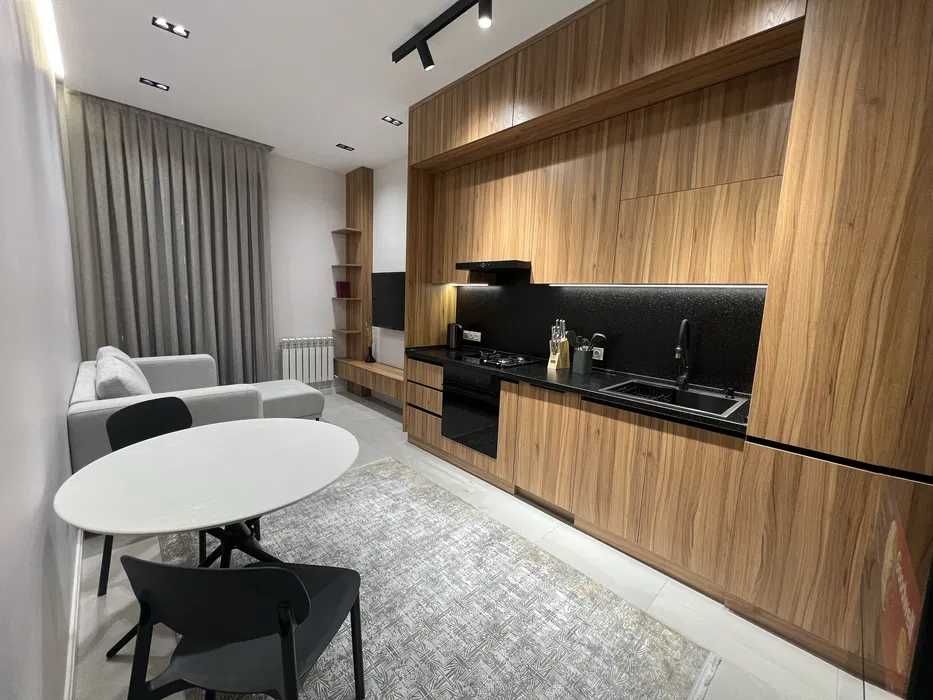 R3 Сдаётся квартира 2/4/9 на МАКСИМА ГОРЬКОГО