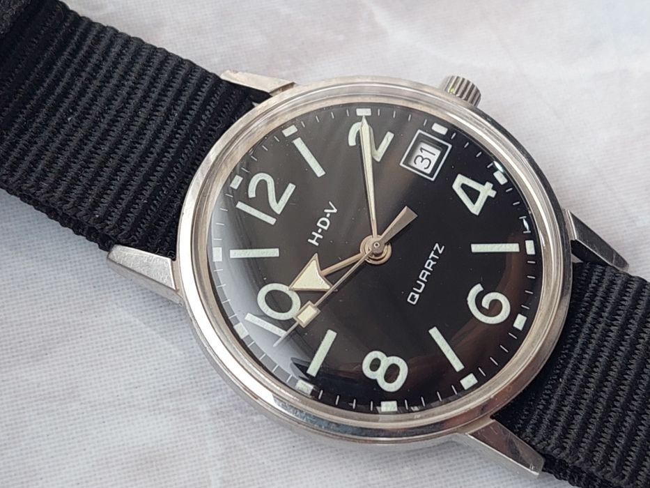 Ceas stil militar swiss quartz H-D-V cu mecanism eta 955 colectie