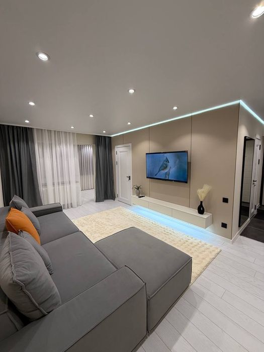 Продается 3в4 ком квартира, ориентир: Спорткомплекс Умид, 70м²