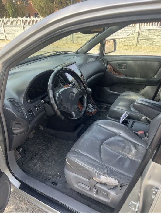 Продам Lexus RX300