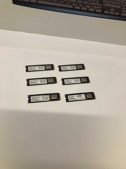 SSD M2 NVME 1 TB Micron model 2300, garantie 6 luni