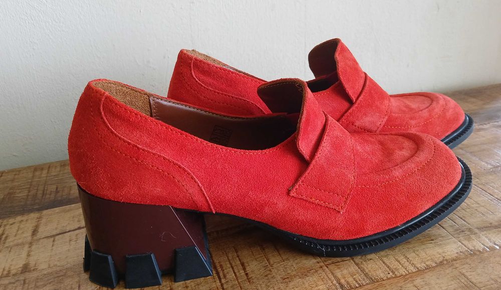 Нови дамски обувки