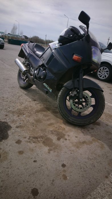 Мотоцикл kawasaki gpx 600