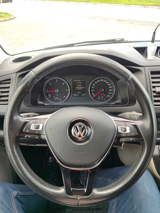 VW CARAVELLE 7+1 locuri