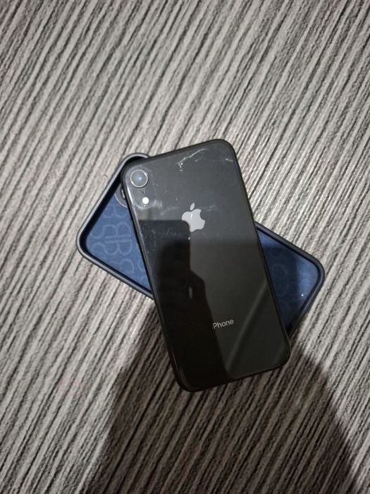 Айфон хр 64гб 87%