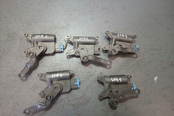 Motoras clapeta aeroterma 0132801341 1K0907511B 0132801341 1K0907511B