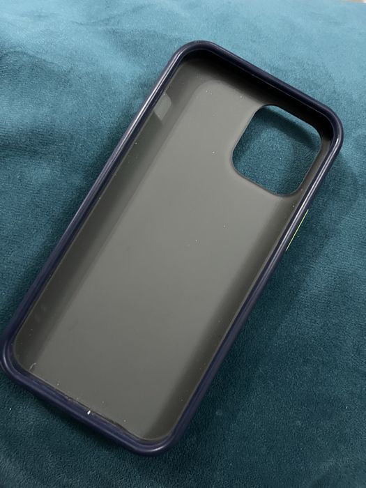 Кейс за iphone 12 pro