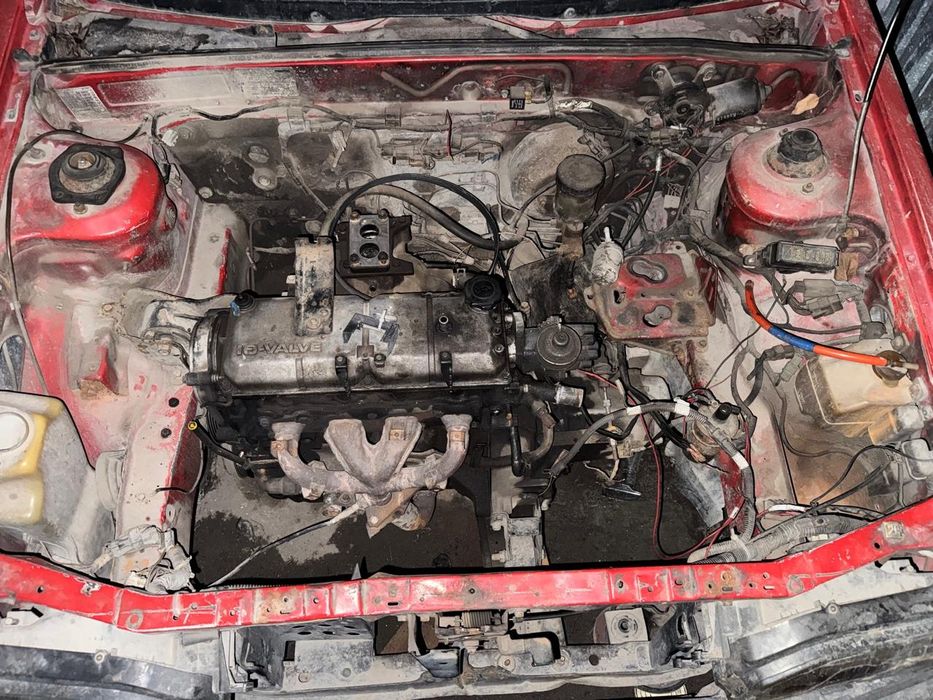 Мазда 323 на разбор