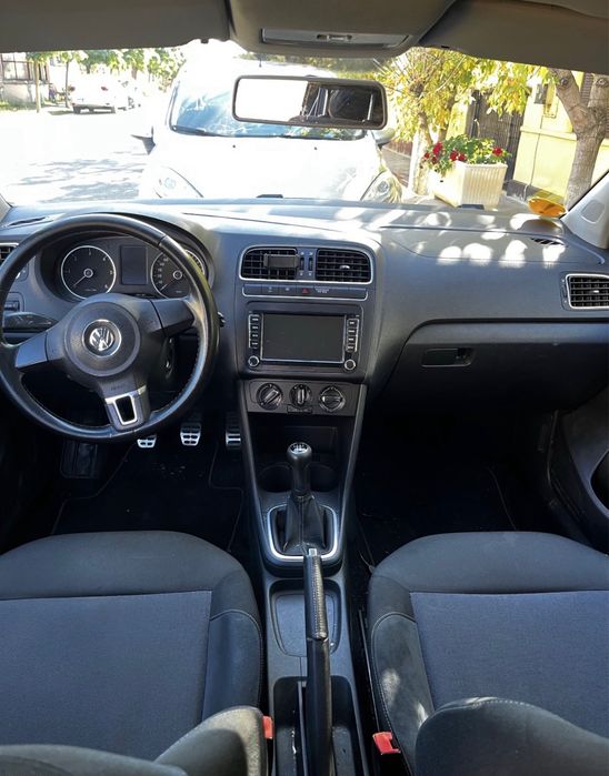 VOLKSWAGEN Polo 2012 — imagine 5
