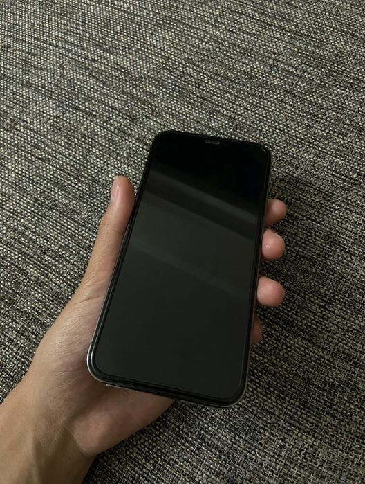 Iphone 12pro в хорошем состоянии