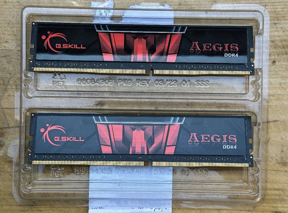 Vand Rami G.SKILL AEGIS 8Gx2 DDR4 CL19
