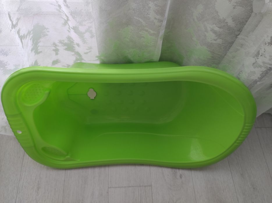 Ванночка для новорожденных