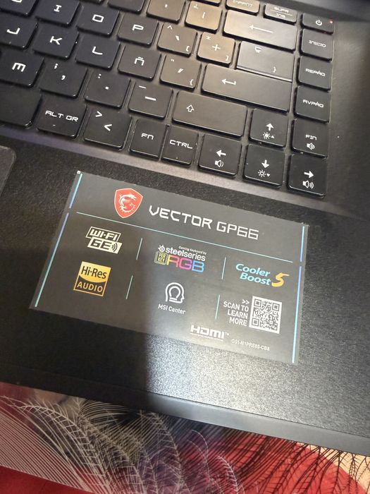 Laptop Gaming MSI  GP66 i7 12700H RTX 3060 32GB 2K 240Hz IMPECABIL