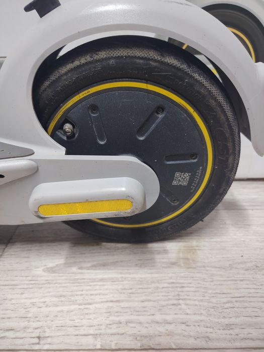 Ninebot KickScooter Max G30 LP