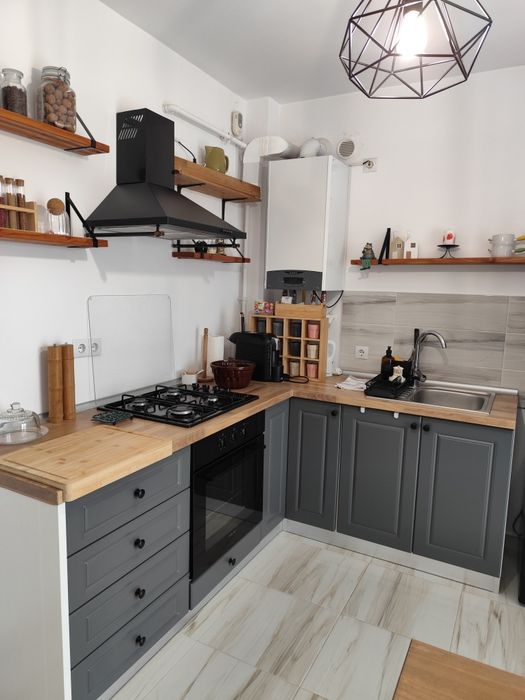 Apartament de închiriat