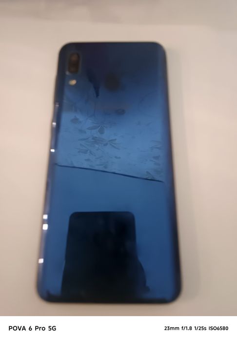 Продам телефон Calaxy A20