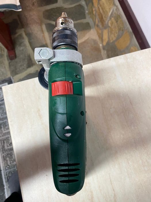 Акумулаторна бормашина ,витоверт BOSCH