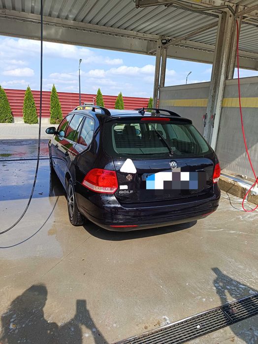 Vând golf V 1.9 tdi