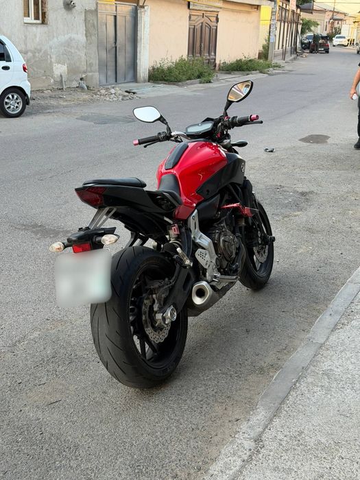 Yamaha mt 07 moto