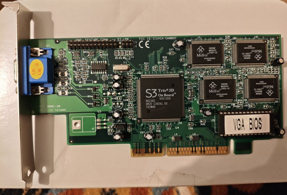 Placa video retro Gainward S3 Trio 3D 4MB AGP