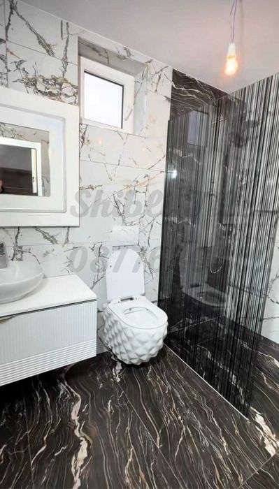 Професионално лепене на плочки и ремонт на бани