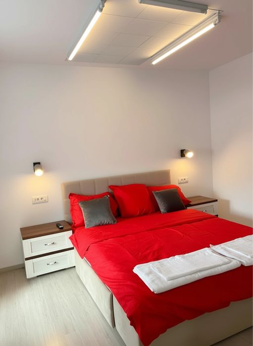 Inchiriez apartament cu 2 camere in regim hotelier