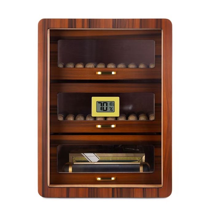 Луксозен хумидор 3 нива – нов, за 150 пури – кедрово дърво