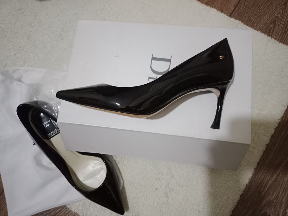 Продам туфли лодочки