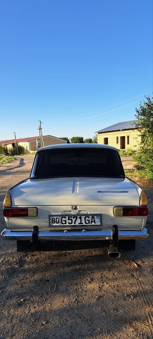 Moskvich 412.            .