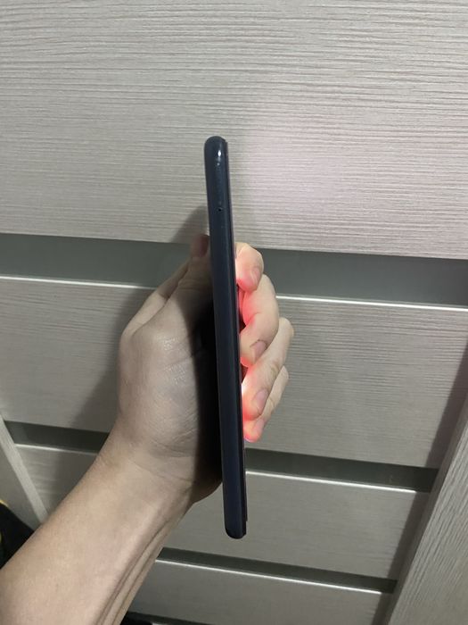 Samsung A13 128гб идеальный состяние