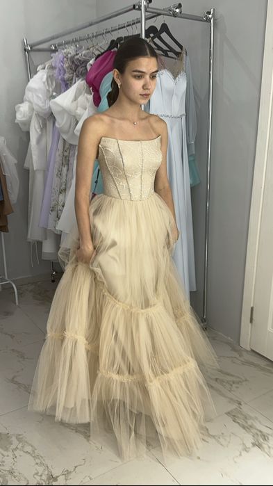 Продам платье вечернее