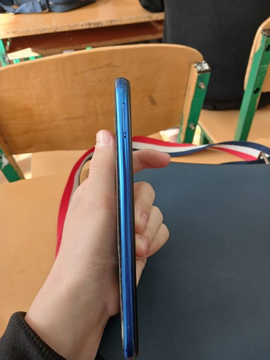 Redmi not 7 sotiladi xotirasi32gb