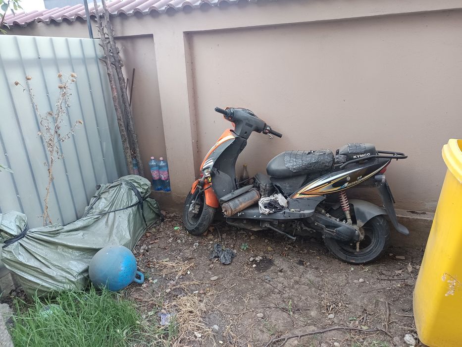 Vand piese scuter Kymco Agility 50