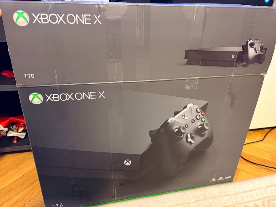 VÂND Xbox One X 1TB – Stare impecabilă