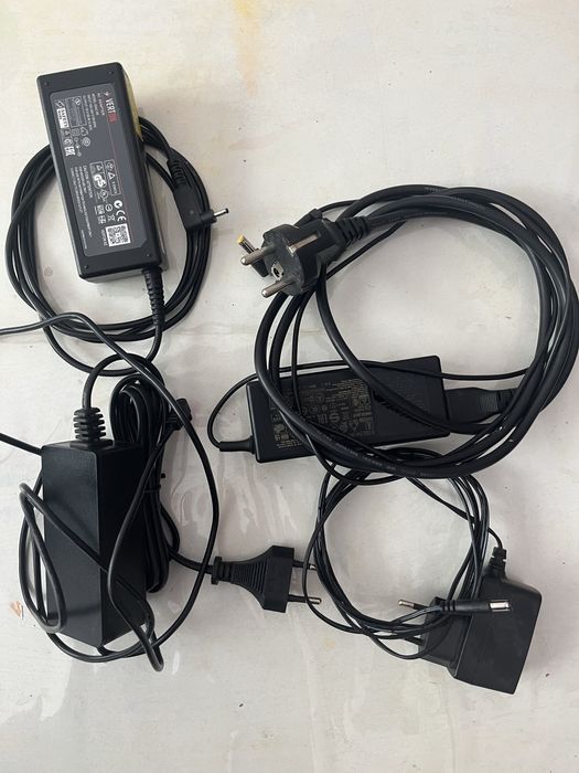 Блок питания для ноутбука