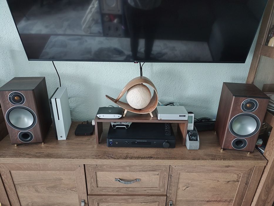 Monitor audio bronze 2