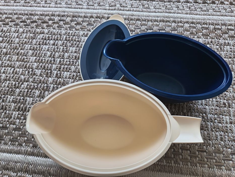 Recipient pentru sosuri Tupperware