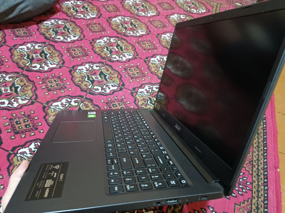 Acer Aspire 3, Corai 5