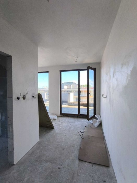 Продава се Многостаен апартамент в к.к. Слънчев бряг - 211 кв.м за 877 €/кв.м - Снимка #6