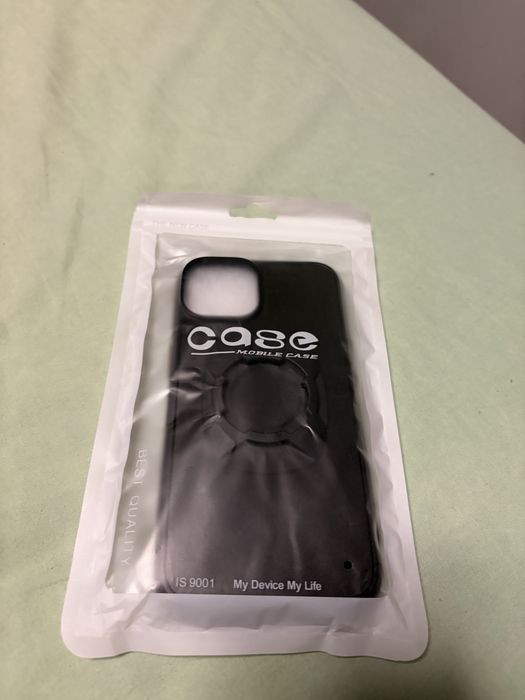 Кейс за Айфон 14