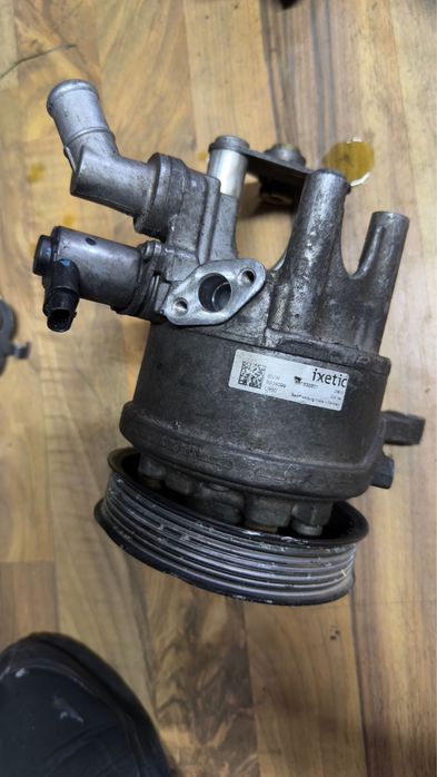 Pompa servo dynamic drive bmw f01 f02 f07 f10 f11