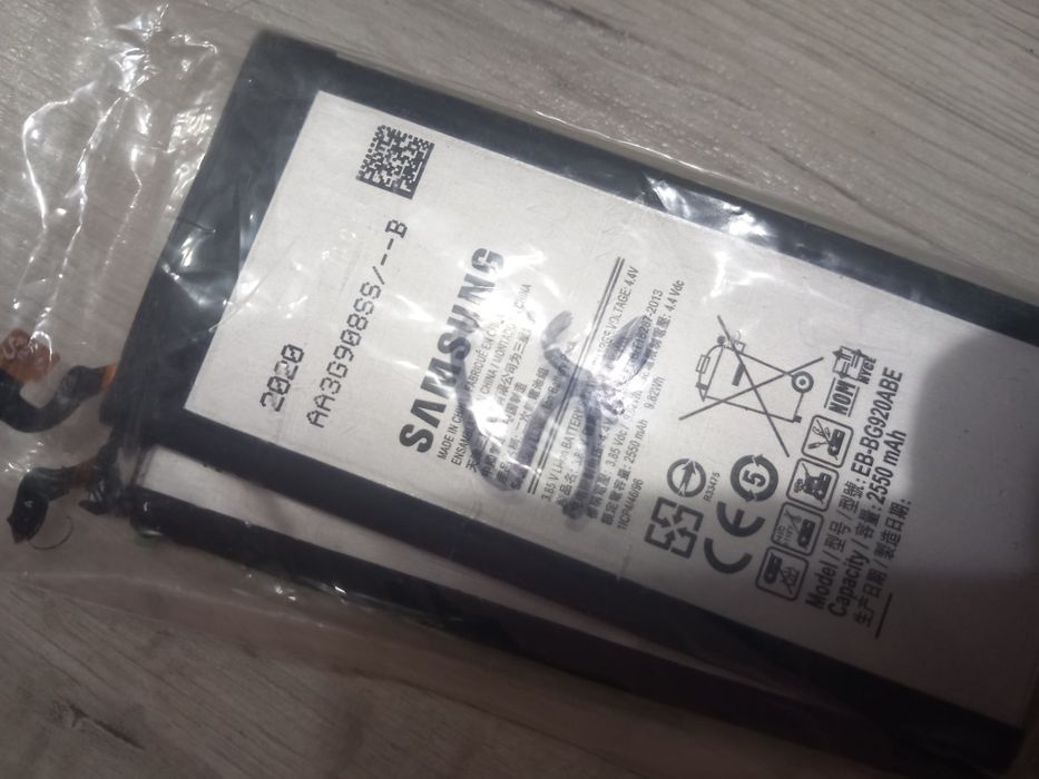 Baterii noi samsung galaxy s6