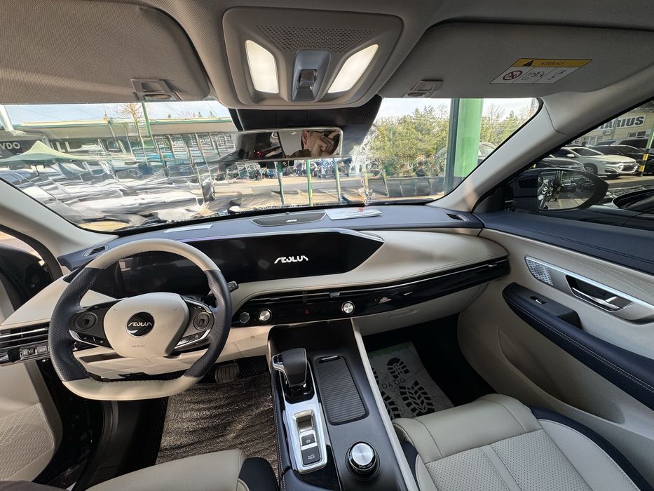 Dongfeeng passenger car aeolus