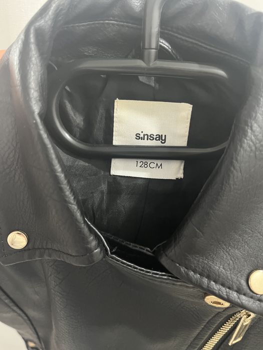 Кожено яке за момиче